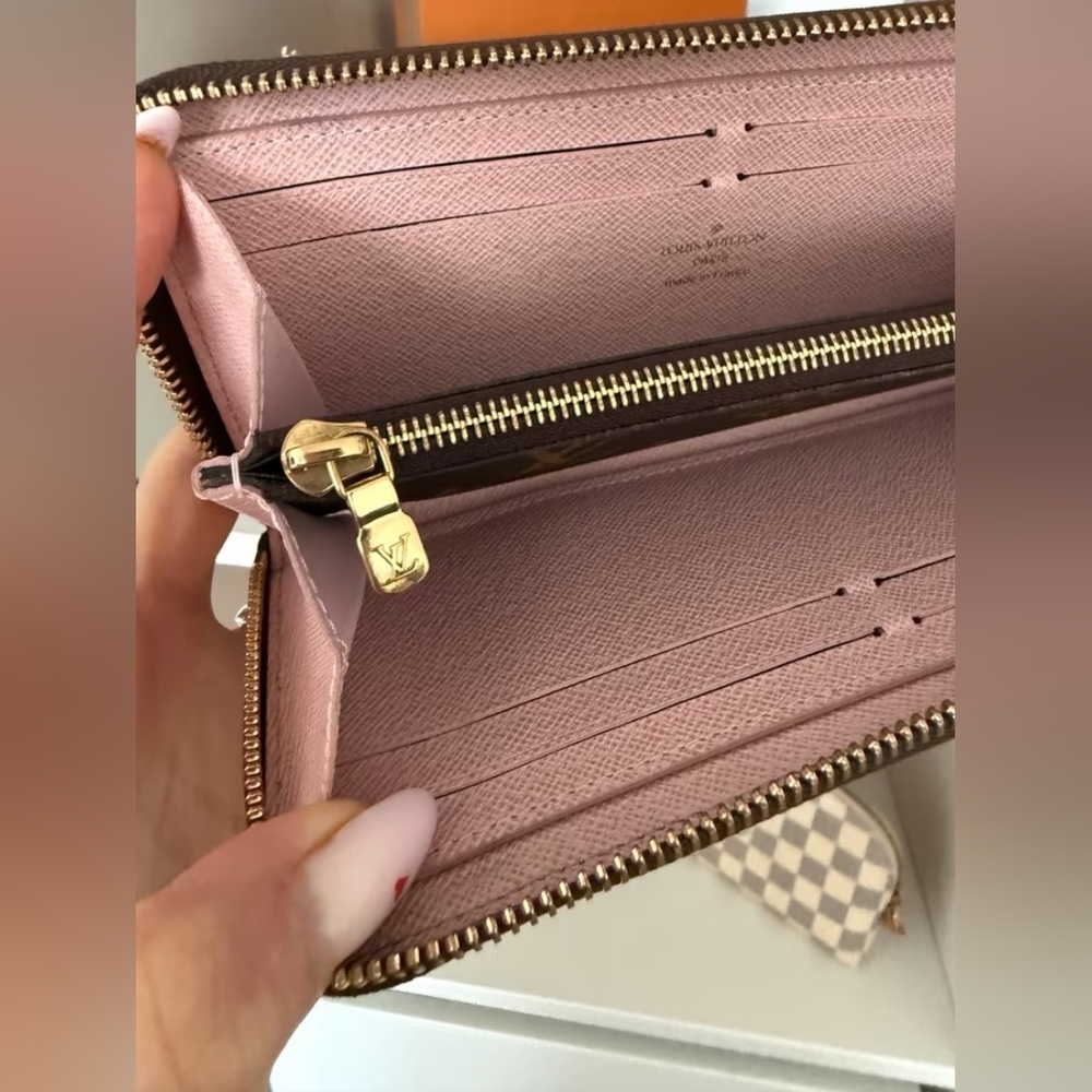 Louis Vuitton Clemence Zipper Wallet Rose Ballerine - Picture 12 of 16